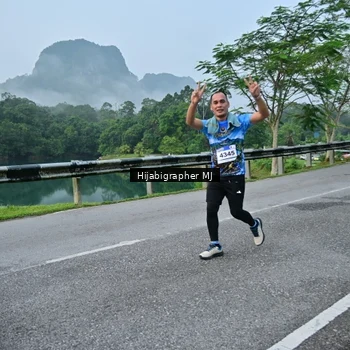 Runner Photo 7610101