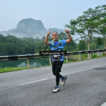 Runner Photo 7610104