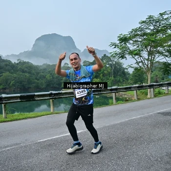Runner Photo 7610110