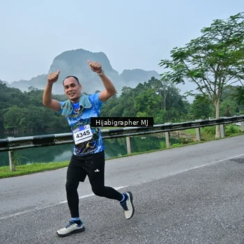 Runner Photo 7610117