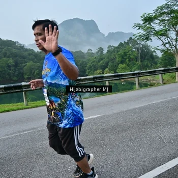 Runner Photo 7610122