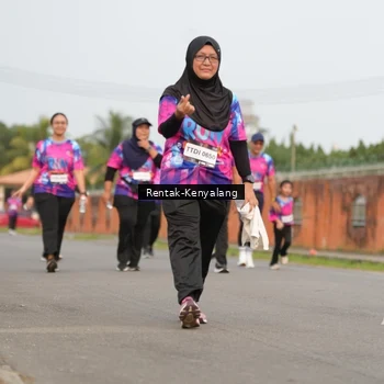 Runner Photo 7610131