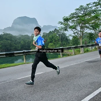 Runner Photo 7610141