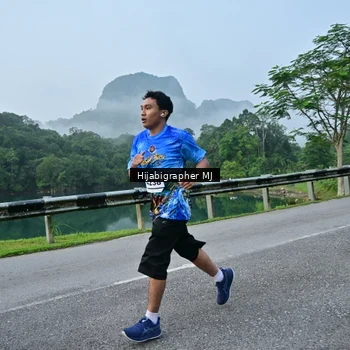 Runner Photo 7610184