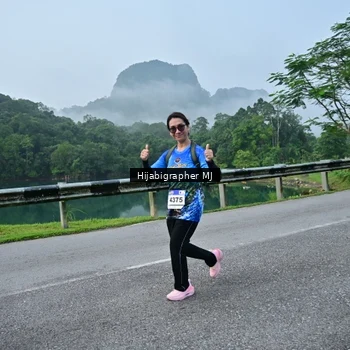 Runner Photo 7610195