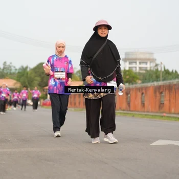 Runner Photo 7610236