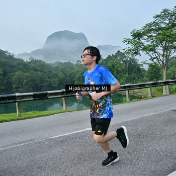 Runner Photo 7610244