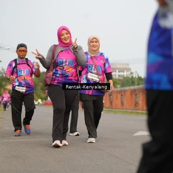 Runner Photo 7610252