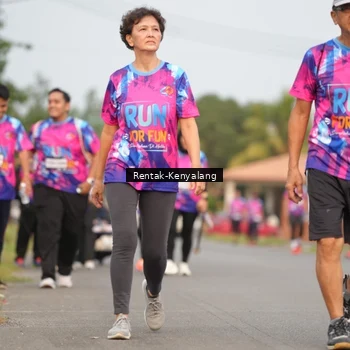 Runner Photo 7610256
