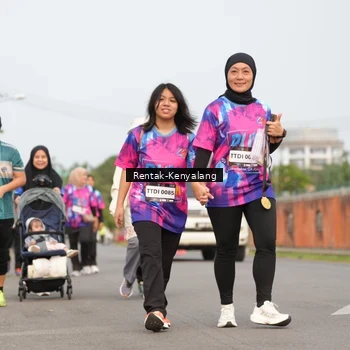 Runner Photo 7610261