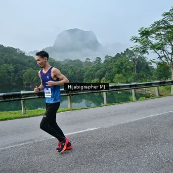 Runner Photo 7610292