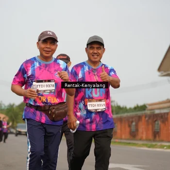 Runner Photo 7610300