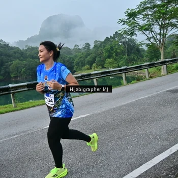 Runner Photo 7610345