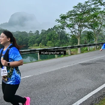 Runner Photo 7610351