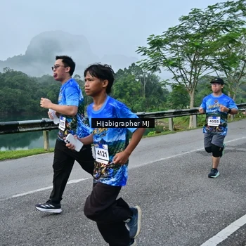 Runner Photo 7610359