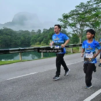 Runner Photo 7610360