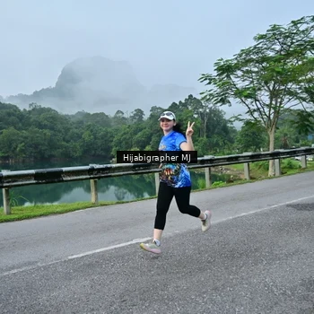 Runner Photo 7610365