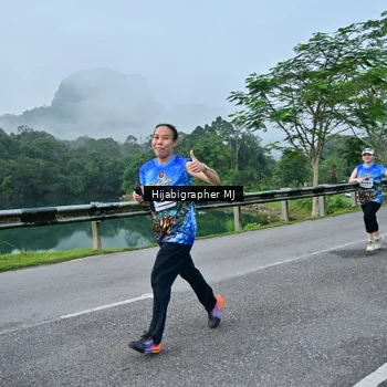 Runner Photo 7610368