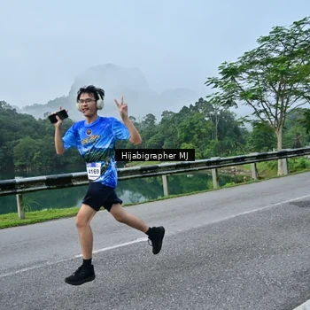 Runner Photo 7610391