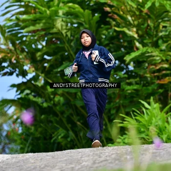 Runner Photo 7610400