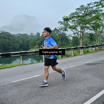 Runner Photo 7610412