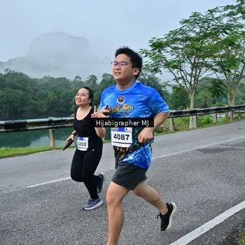 Runner Photo 7610414