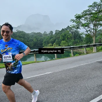 Runner Photo 7610417