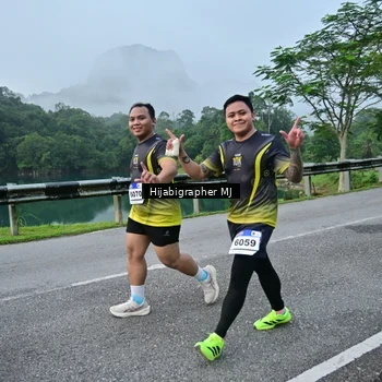 Runner Photo 7610431
