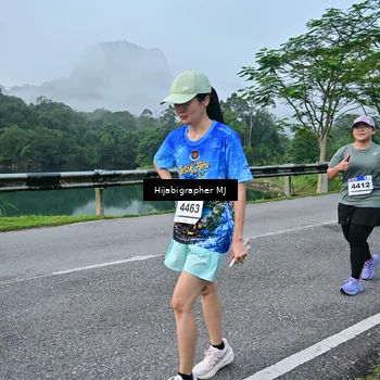 Runner Photo 7610434