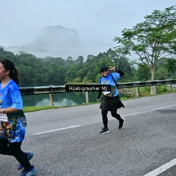 Runner Photo 7610444