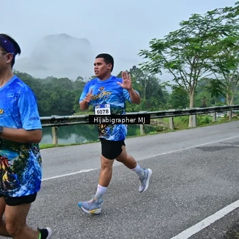 Runner Photo 7610459