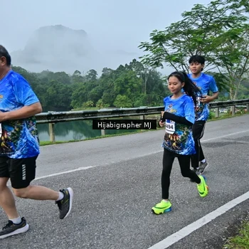 Runner Photo 7610468