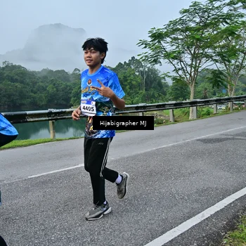 Runner Photo 7610473