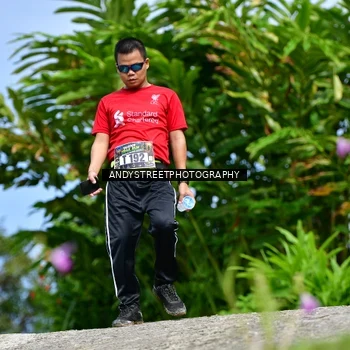 Runner Photo 7610476