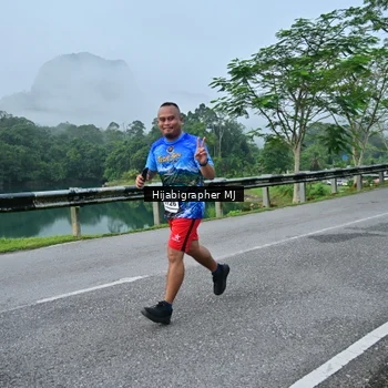 Runner Photo 7610481