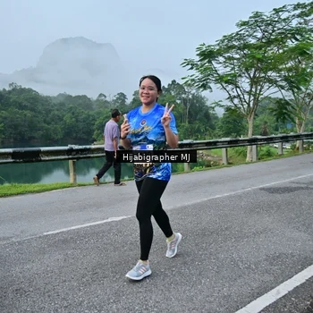 Runner Photo 7610484