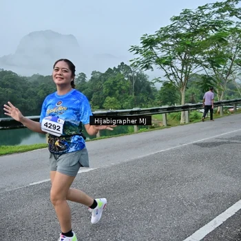 Runner Photo 7610494