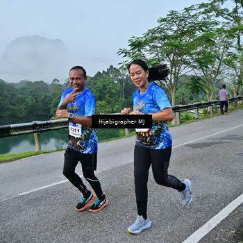 Runner Photo 7610496