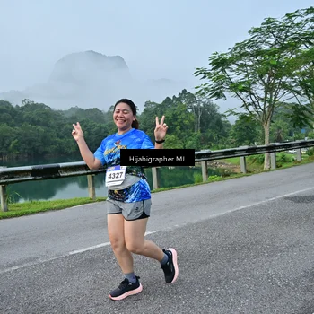 Runner Photo 7610517
