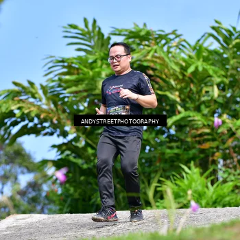 Runner Photo 7610541
