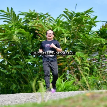 Runner Photo 7610542