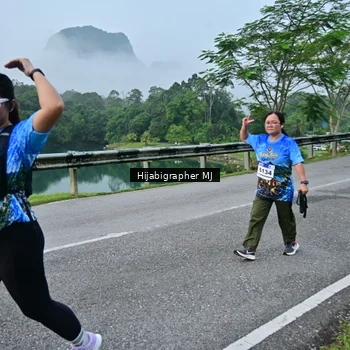 Runner Photo 7610565
