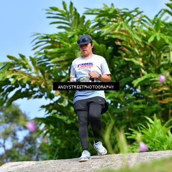 Runner Photo 7610597