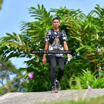 Runner Photo 7610618