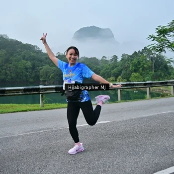 Runner Photo 7610630