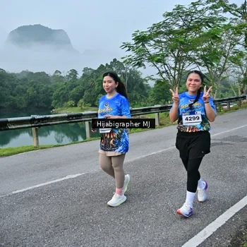 Runner Photo 7610632
