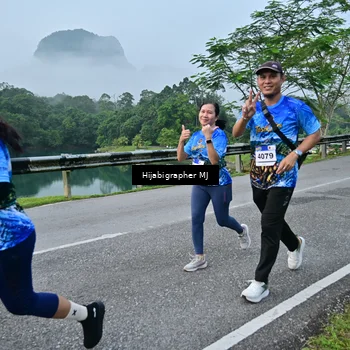 Runner Photo 7610657