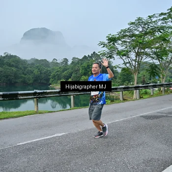 Runner Photo 7610663