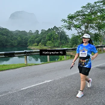 Runner Photo 7610684