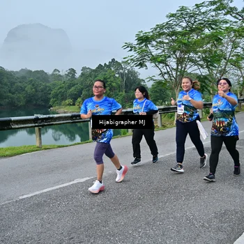 Runner Photo 7610685